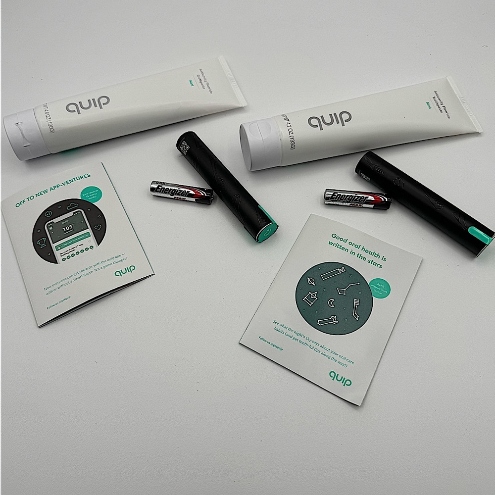 2 Sets of QUIP Toothbrush Replacement Head, Toothpaste & Battery